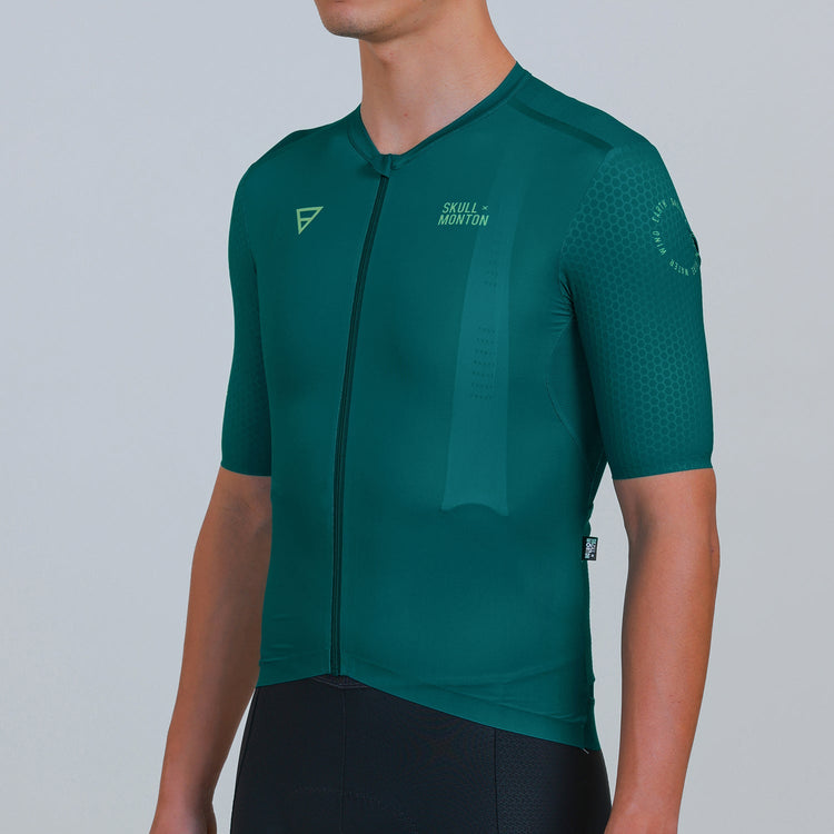 green cycling clothing