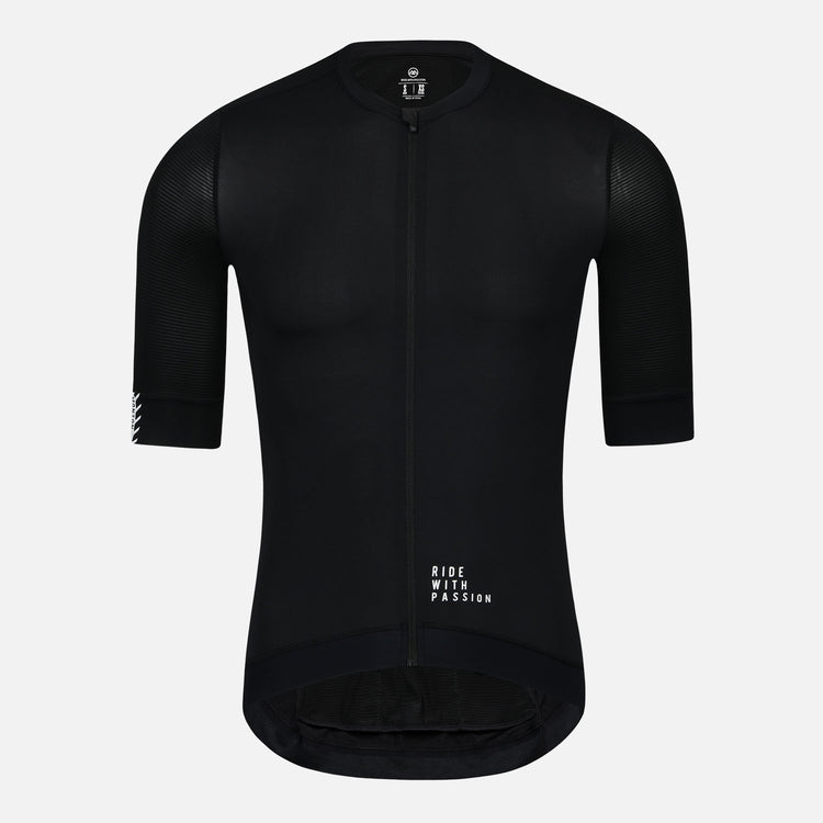 black cycling jersey